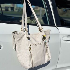 The Sak  Cream shoulder Handbag